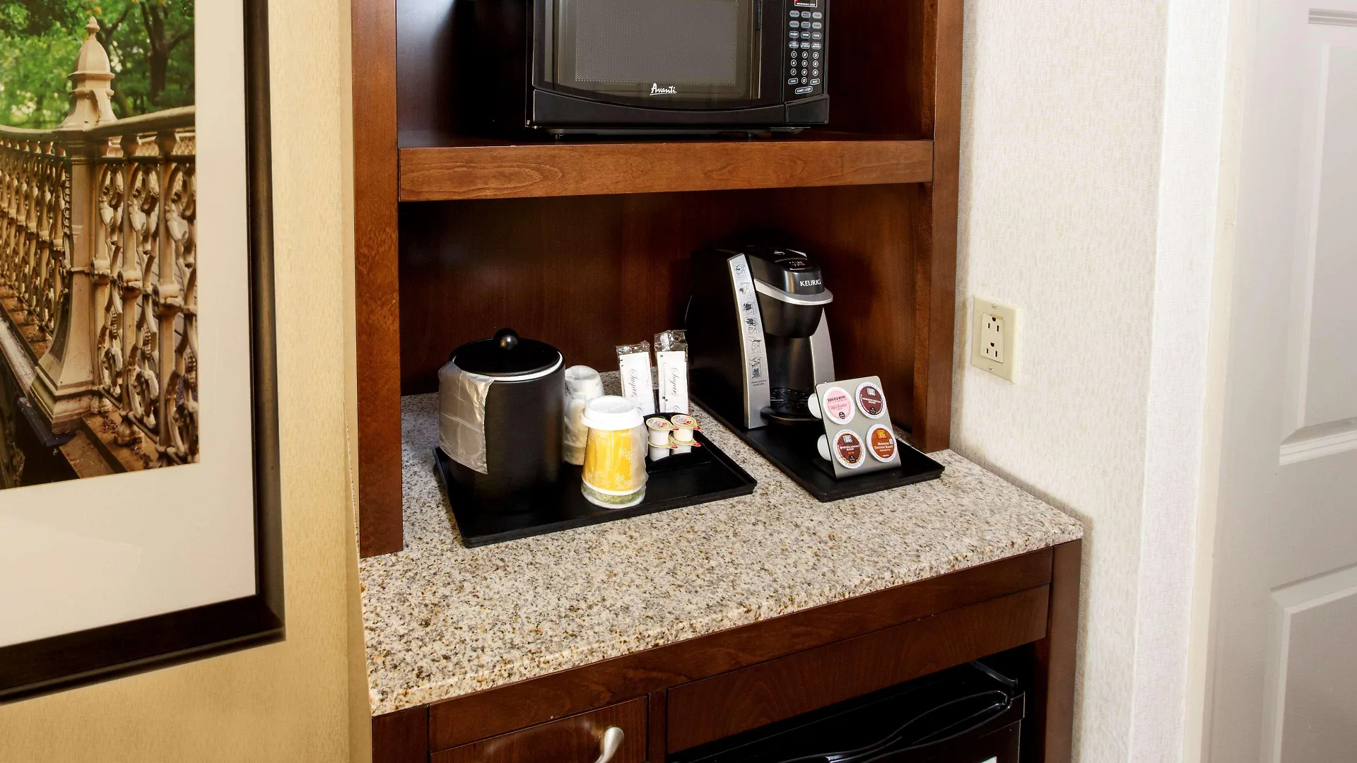 Hilton Garden Inn New York/Staten Island Hotel