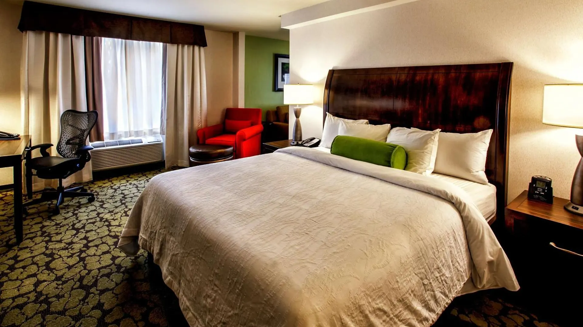 Hilton Garden Inn New York/Staten Island