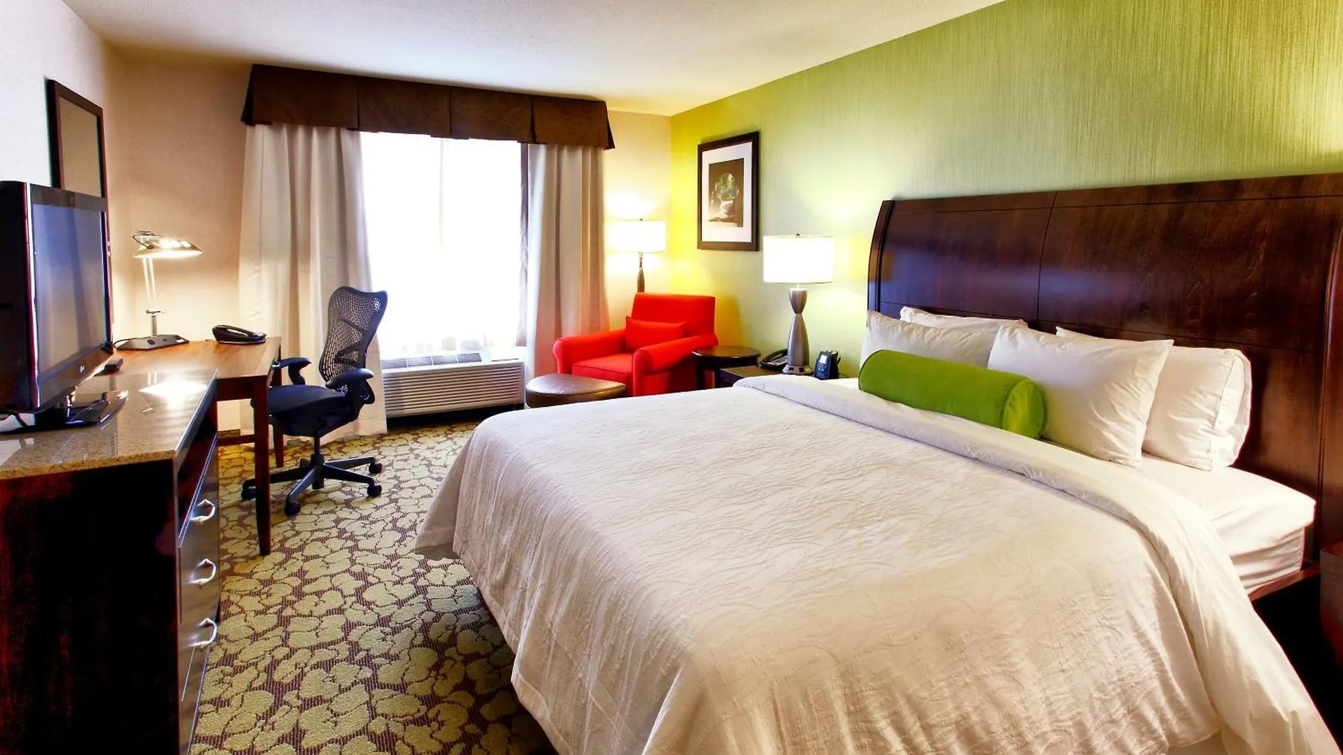 Hilton Garden Inn New York/Staten Island Otel