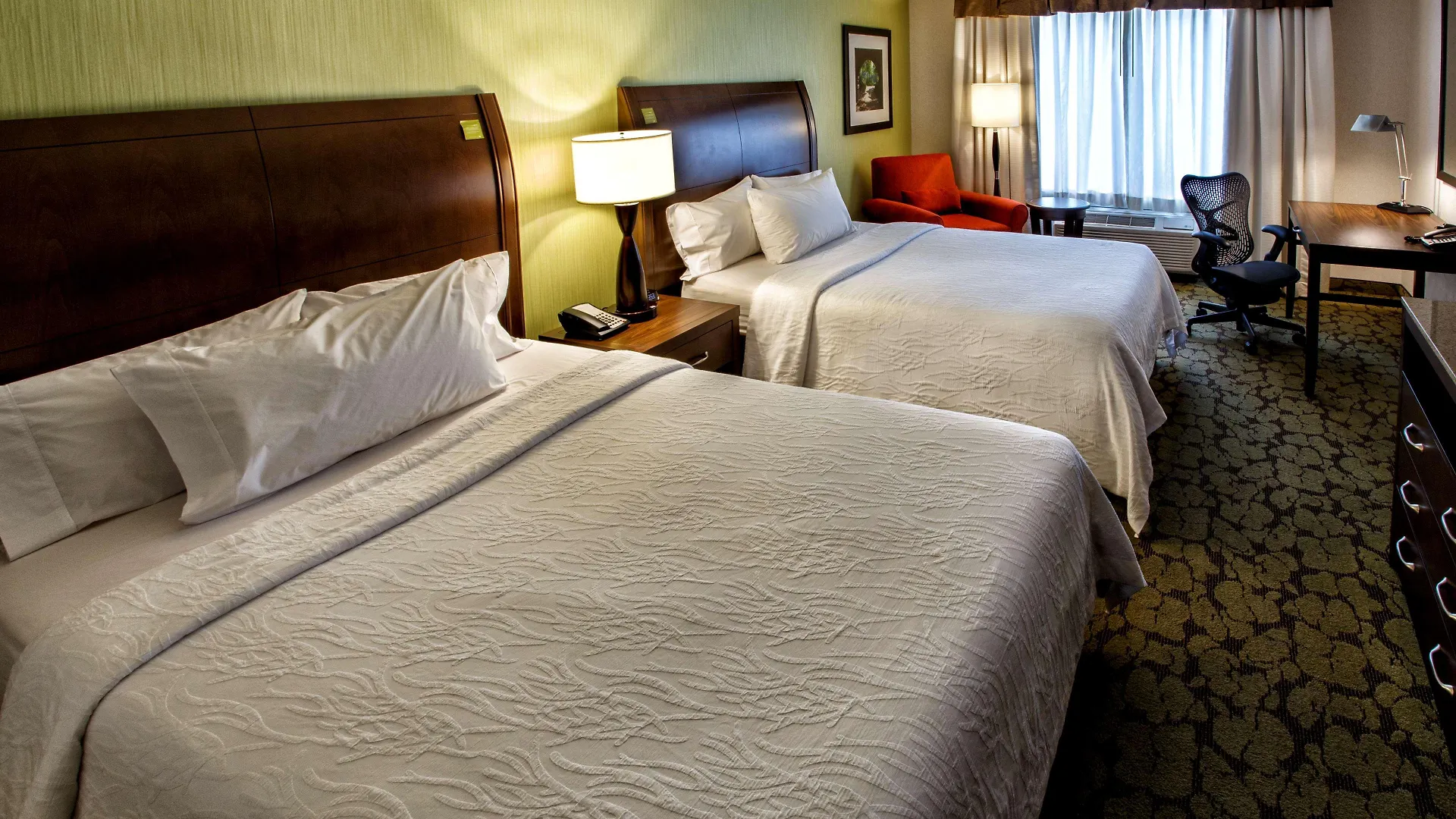Hilton Garden Inn New York/Staten Island 3*,