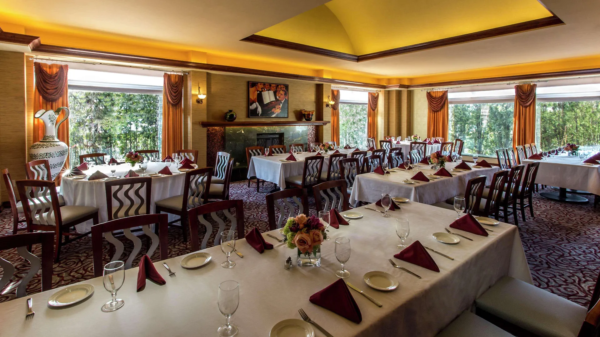 Hilton Garden Inn New York/Staten Island מלון