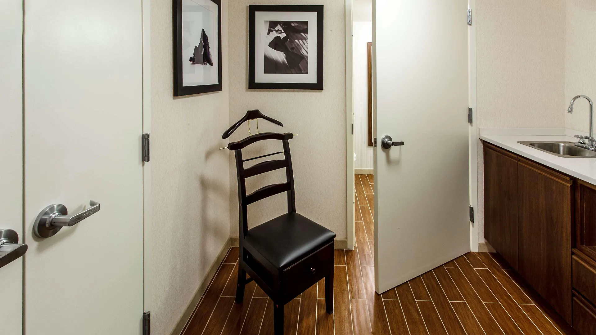 Hilton Garden Inn New York/Staten Island Hotel